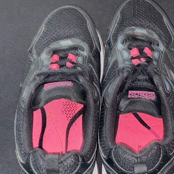 Skechers GO RUN CONSISTENT WO SIZE 10 Black and Pink Athletic Shoes CLEAN EUC - Picture 12 of 13